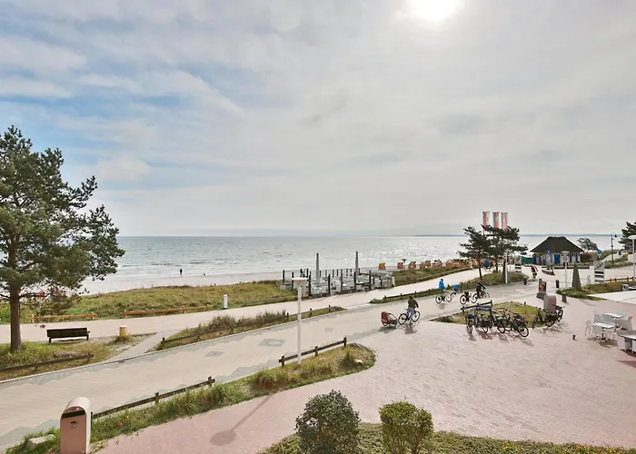 Berliner Hof Berliner Hof 215 *